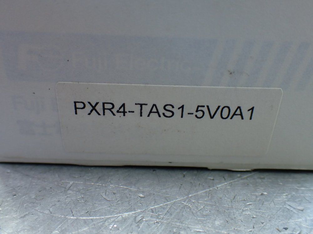 Fuji Electric Panel Mount Temperature Controller - Pxr4-tas1-5v0a1