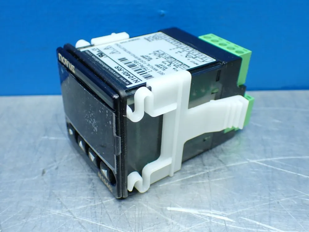 Novus Universal Indicator Panel Meter. - 8104220100