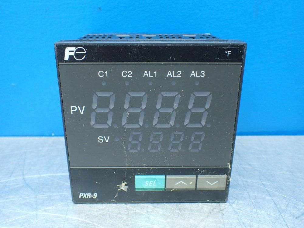 Fuji Electric Panel Mount Temperature Controller - Pxr9ray1-4v0a1