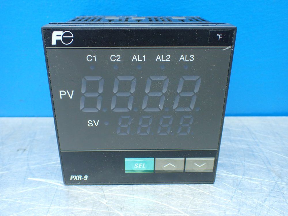 Fuji Electric Panel Mount Temperature Controller - Pxr9ray1-gv0a1