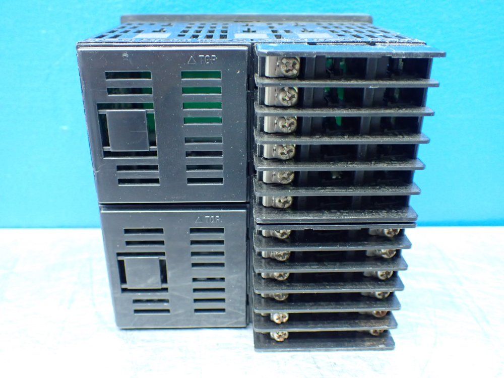 Fuji Electric Panel Mount Temperature Controller - Pxr9ray1-gv0a1