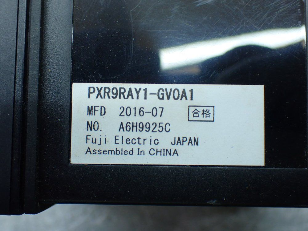Fuji Electric Panel Mount Temperature Controller - Pxr9ray1-gv0a1