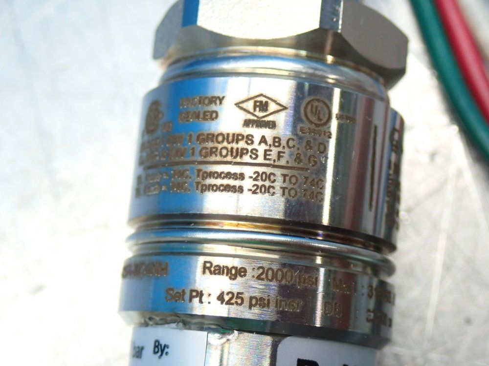 Ashcroft A-series Explosion Proof Pressure Switch - Apsn71p012cb042000