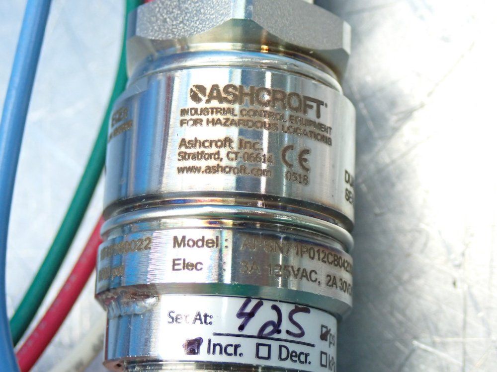 Ashcroft A-series Explosion Proof Pressure Switch - Apsn71p012cb042000