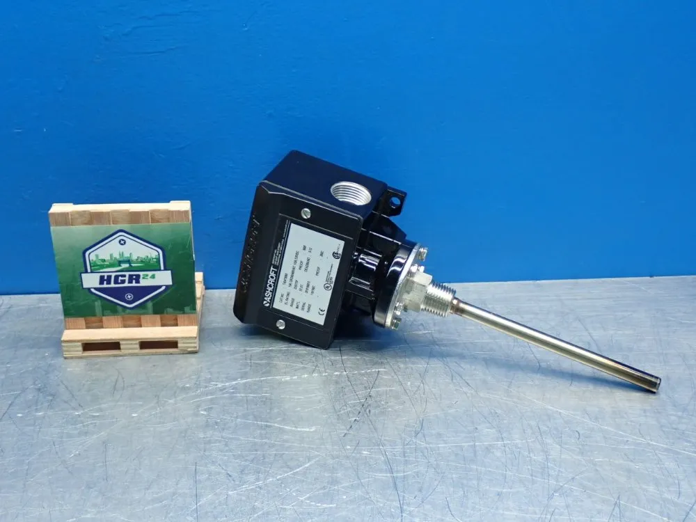 Ashcroft T4-series Watertight Temperature Switch - T424ts060