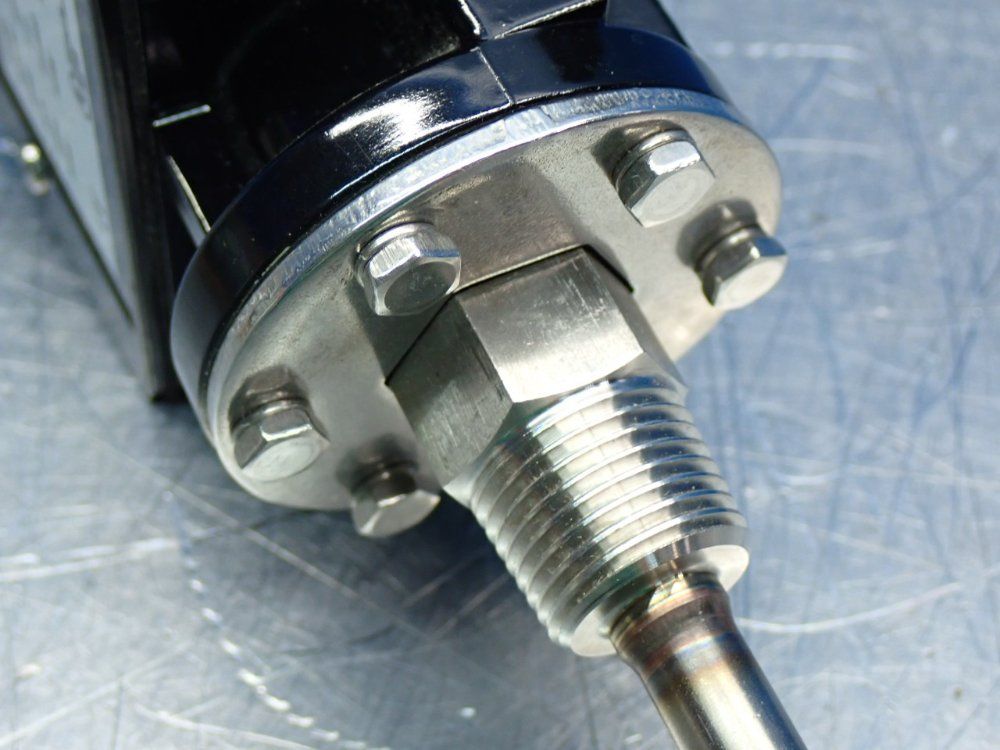 Ashcroft T4-series Watertight Temperature Switch - T424ts060