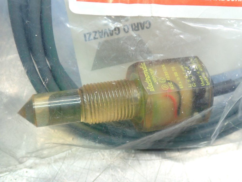 Carlo Gavazzi Photoelectric Level Sensor Switch - Vp02ep