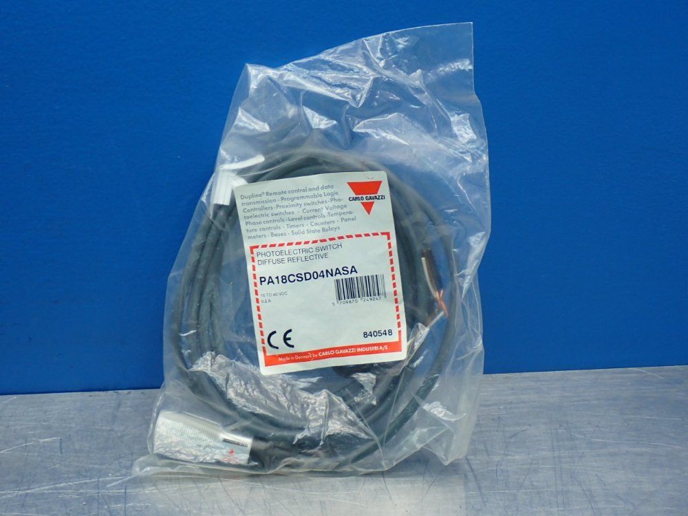 Carlo Gavazzi Photoelectric Diffuse Reflective Switch - Pa18csd04nasa