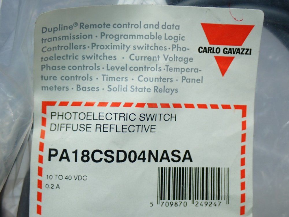 Carlo Gavazzi Photoelectric Diffuse Reflective Switch - Pa18csd04nasa