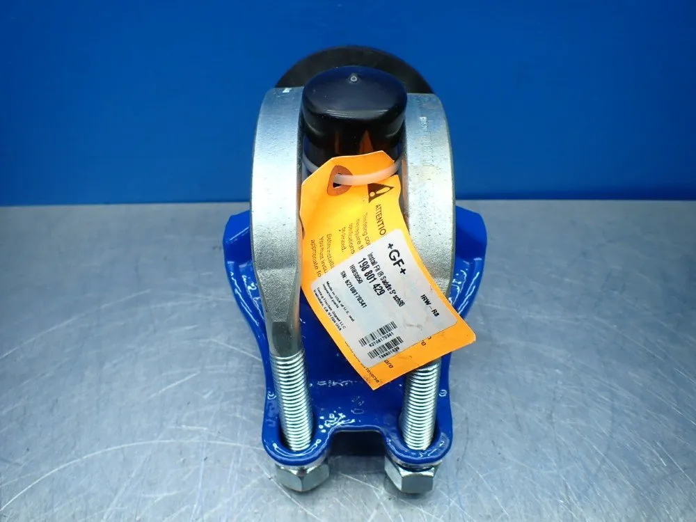 Gf 5" Iron Strap On Saddle - 198801429