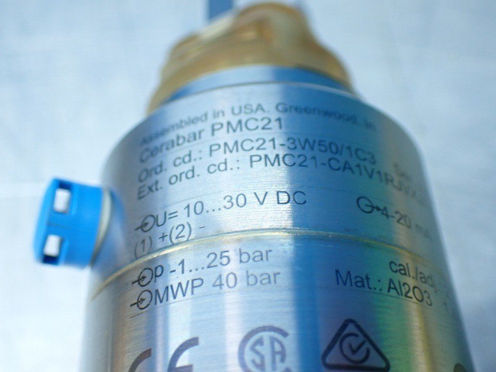 Endress+hauser Cerabar Pressure Transmitter. - Pmc21-3w50/1c3
