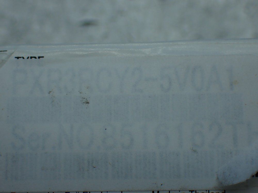 Fuji Electric Temperature Controller - Pxr3rcy2-5v0a1