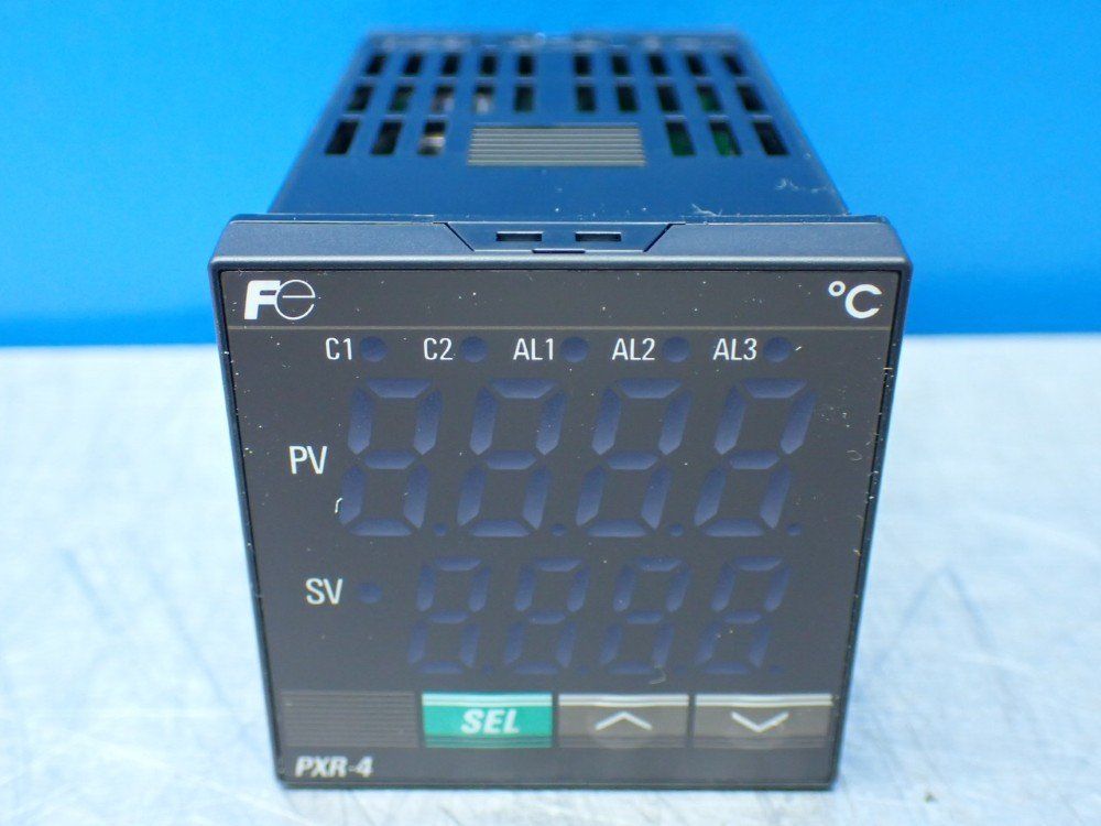 Fuji Electric Socketed Temeprature Controller - Pxr4-nas1-4v0a1