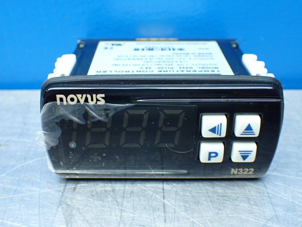 Novus Temperature Controller - 8032201024