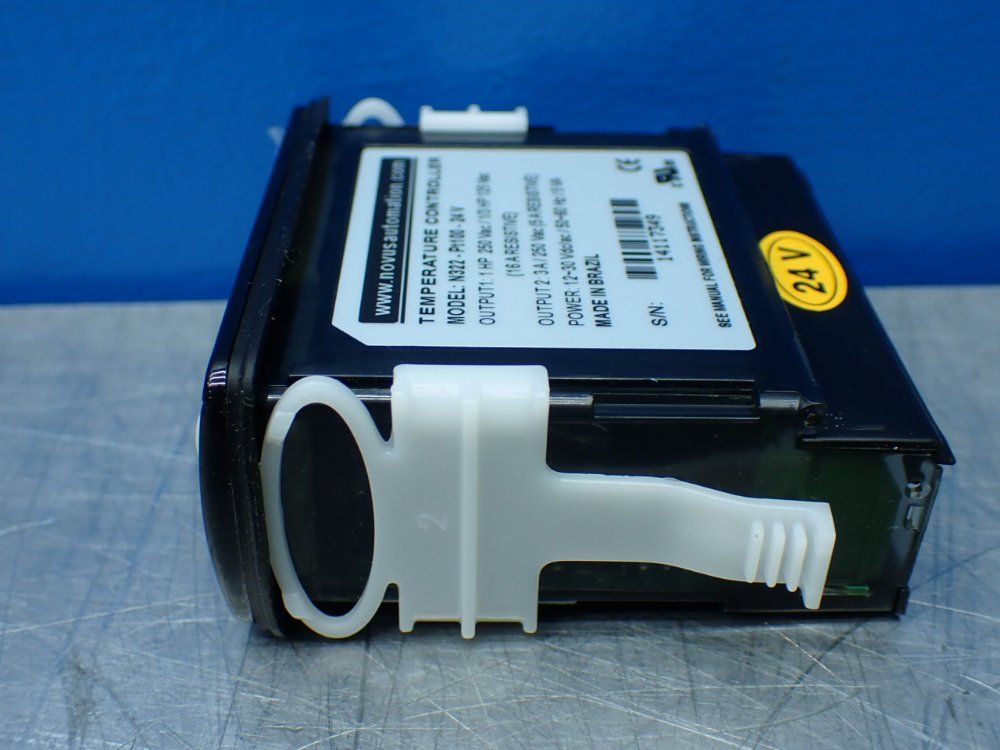 Novus Temperature Controller - 8032201024
