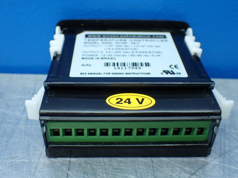 Novus Temperature Controller - 8032201024