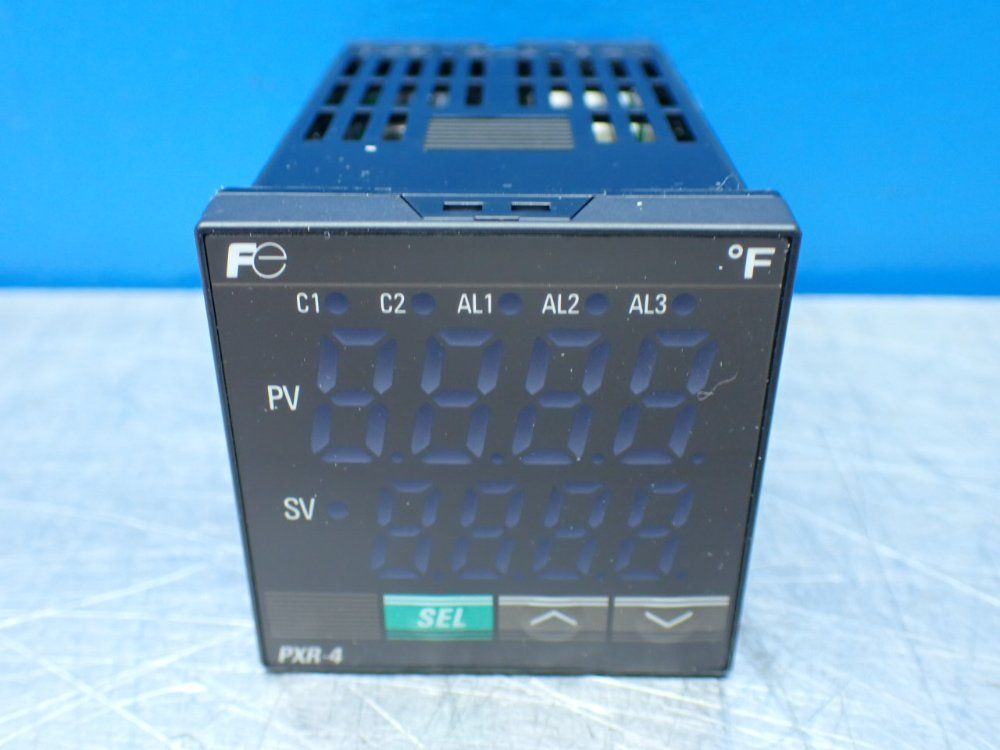 Fuji Electric Panel Mount Temperature Controller - Pxr4ras1-5v0a1