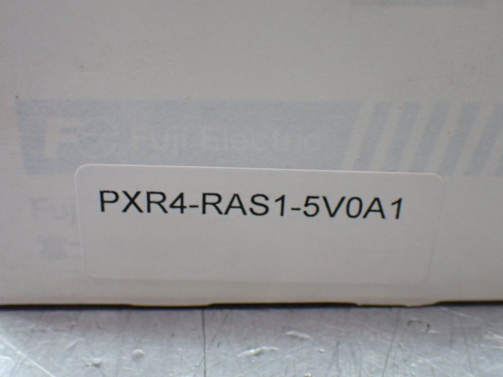 Fuji Electric Panel Mount Temperature Controller - Pxr4ras1-5v0a1