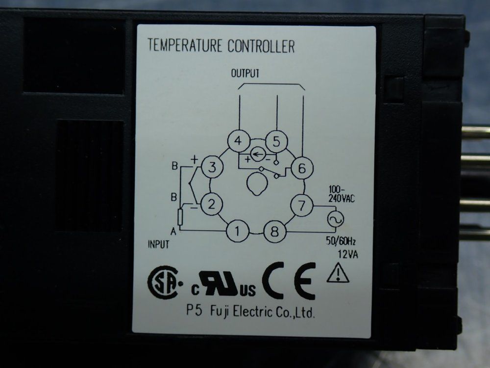 Fuji Electric Pxr-series Temperature Controller - Pxr4-sas1-4v0a1