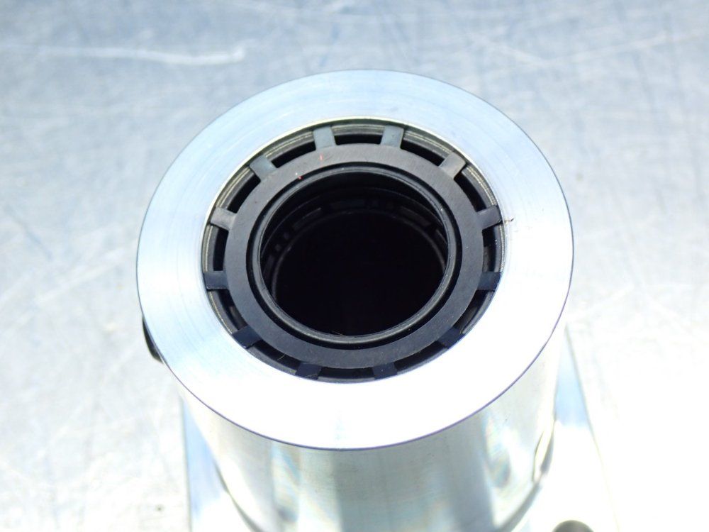 Thompson Single Flanged Pillow Block Linear Bearing - Ssufb16