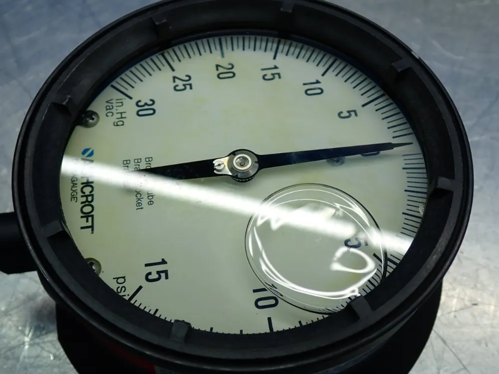 Ashcroft Pressure Gauge Valve Unit, 2pcs - 45-1379-a8l-02l-30imv&15#