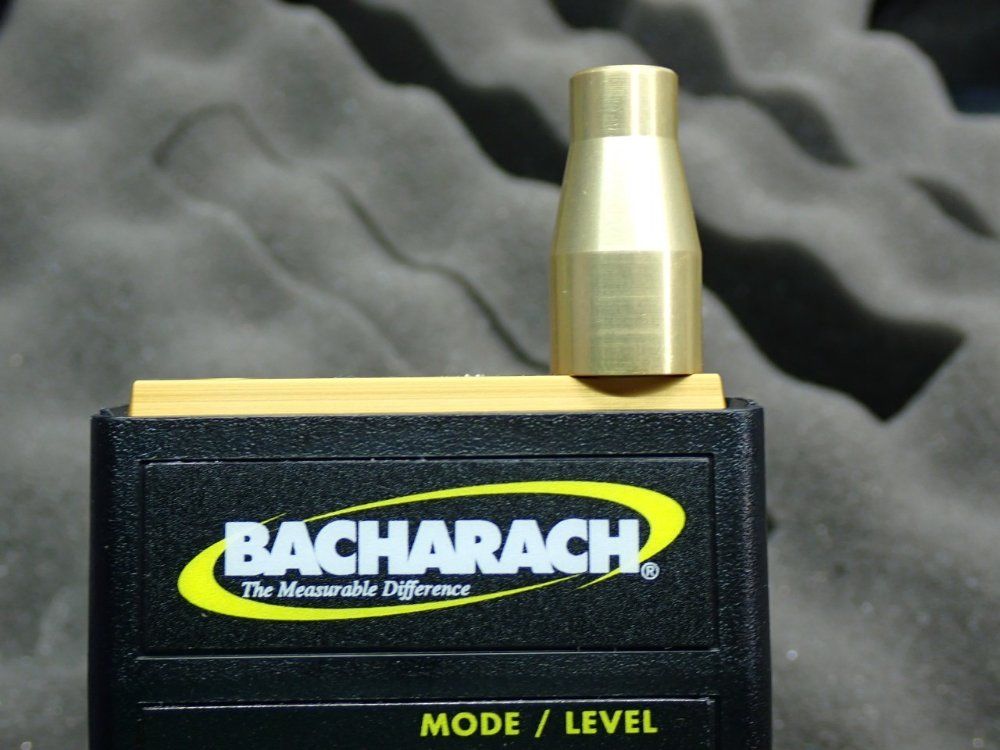 Bacharach Tru Point 1100 Ultrasonic Leak Detector - 28-8002