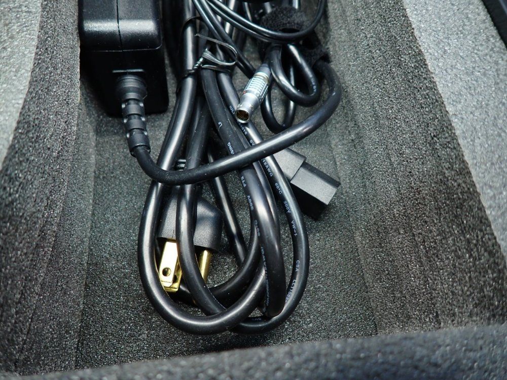 Ge Ultrasonic Thickness Gauge - Usm/dmsgo