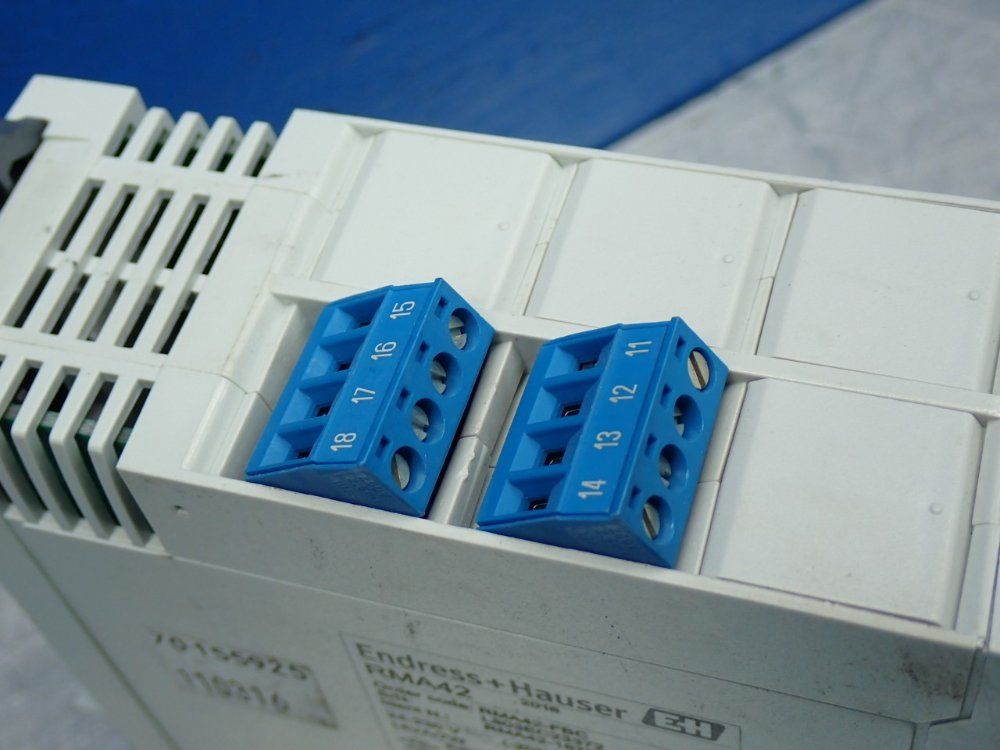 Endress+hauser Process Transmitter Limit Switch - Rma42-fbc