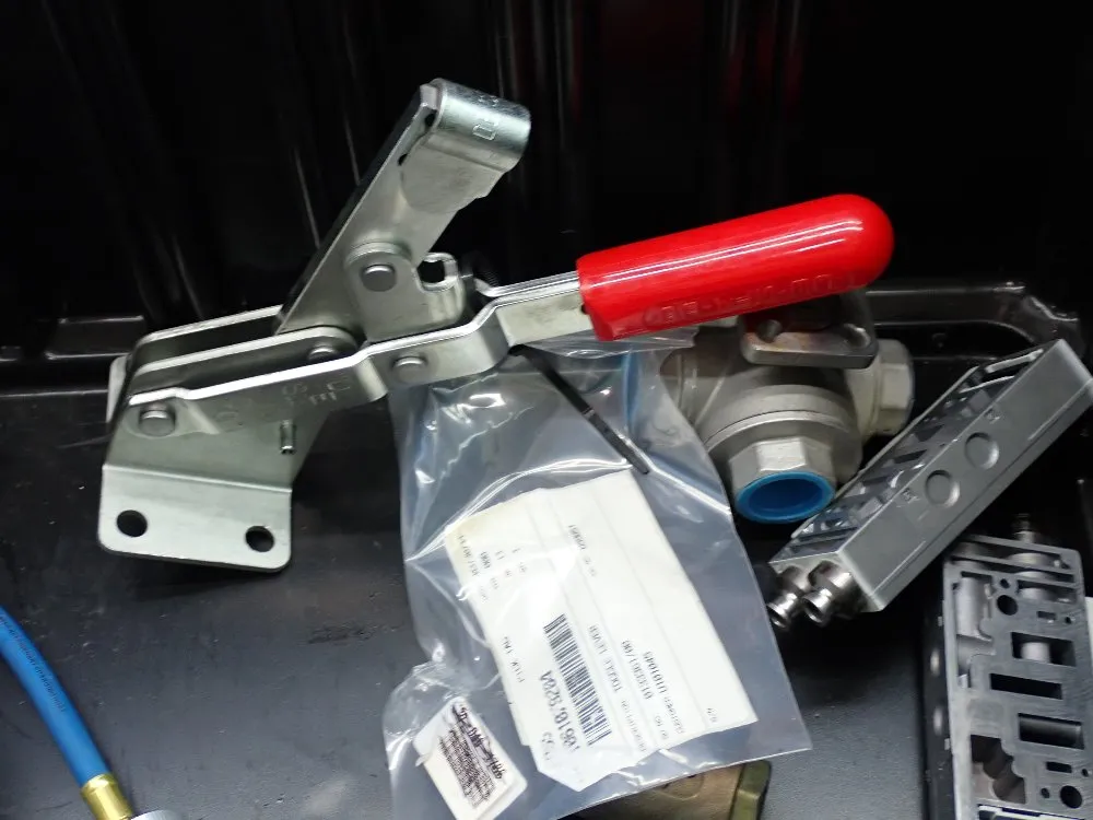 Valves And Hardware Lot