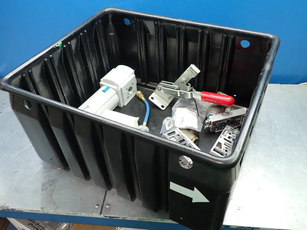 Valves And Hardware Lot