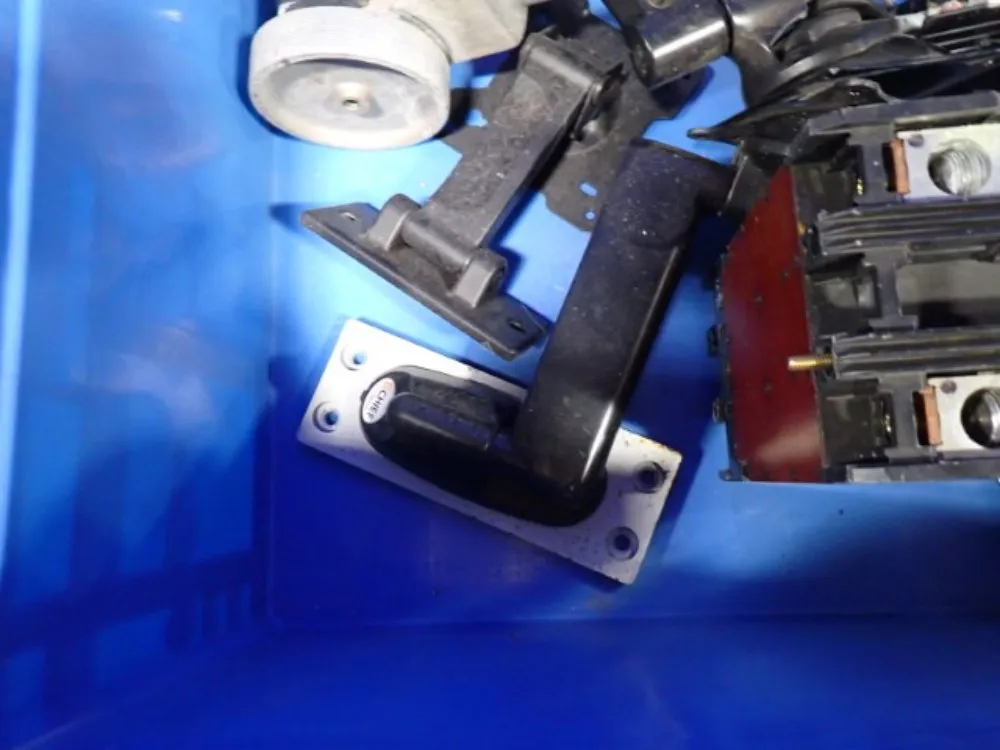 Siemens, Weber, Square D, Mitsuibishi Mounts, Circuit Breakers