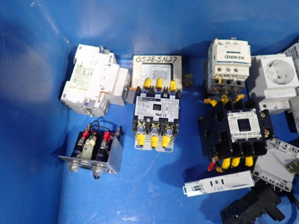 Emerson, Joslyn, Clark, Hitachi, Square D Circuit Breakers, Contactor, Tow Light Bar, Inverter