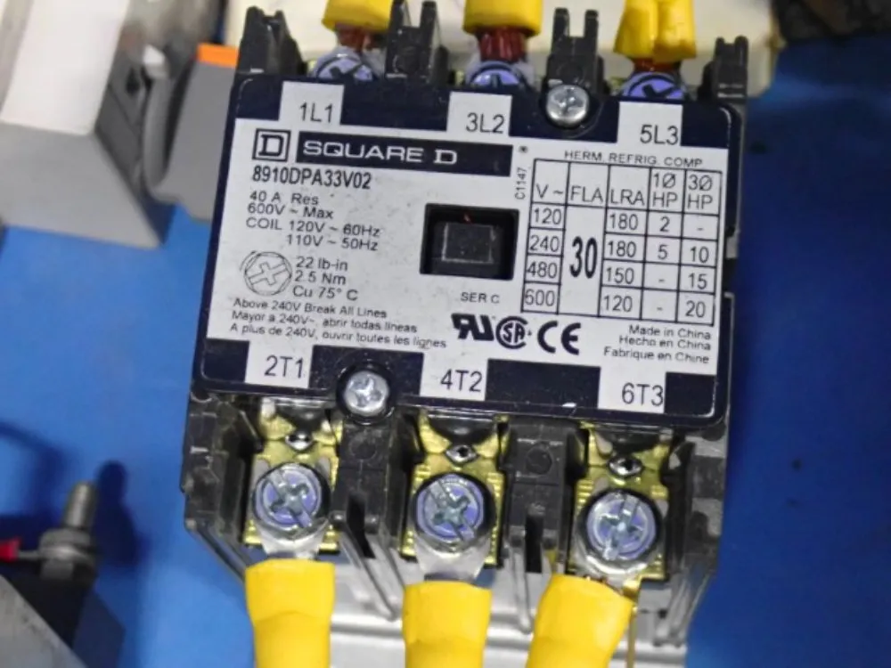 Emerson, Joslyn, Clark, Hitachi, Square D Circuit Breakers, Contactor, Tow Light Bar, Inverter