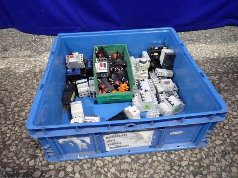 Mitsubishi, Beneaksm Crouzet, Joslyn, Clark, A-b Breakers, Contactors