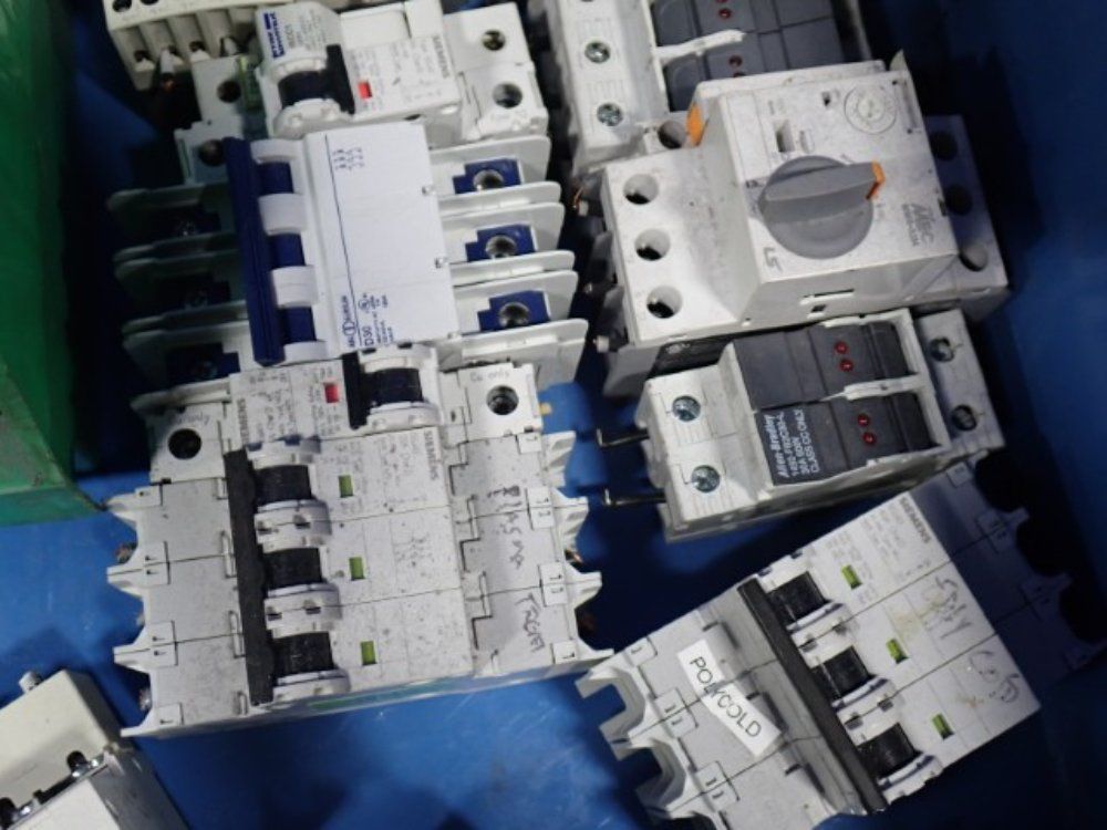 Mitsubishi, Beneaksm Crouzet, Joslyn, Clark, A-b Breakers, Contactors