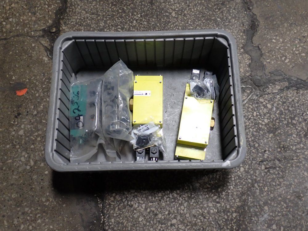 Ross Cross Mirror Double Valve