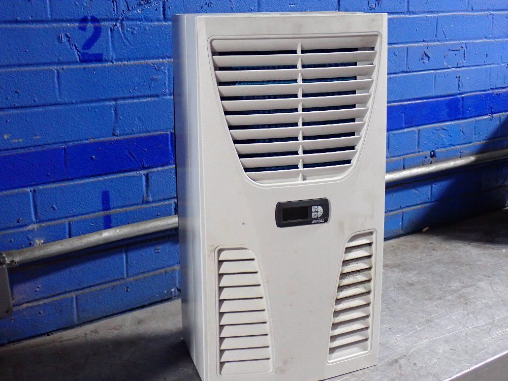 Rittal Enclosure Cooling Unit - Sk 3303510