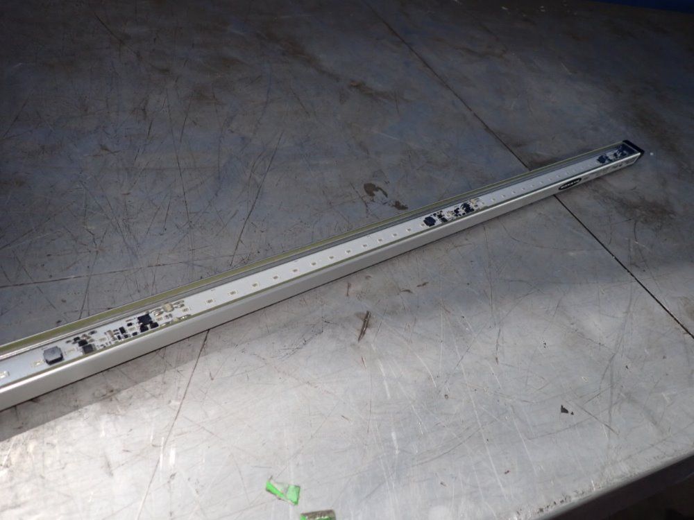 Banner 44 1/2"x1" Light Curtain - Wls28-2cg1130xq