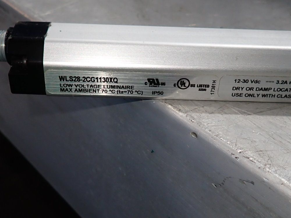 Banner 44 1/2"x1" Light Curtain - Wls28-2cg1130xq