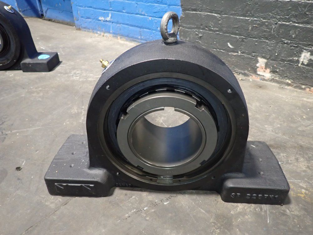 Ntn 5" Pillow Block Bearing Housing - Sp 228fn1