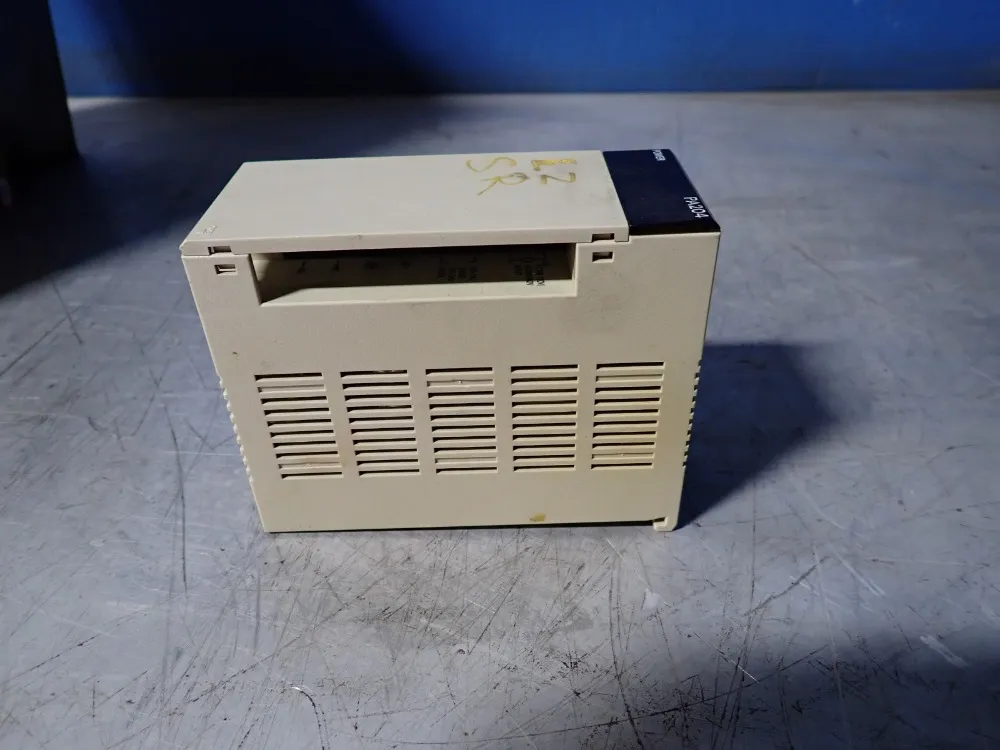 Omron 30 W Power Supply Unit - C200hw-pa204