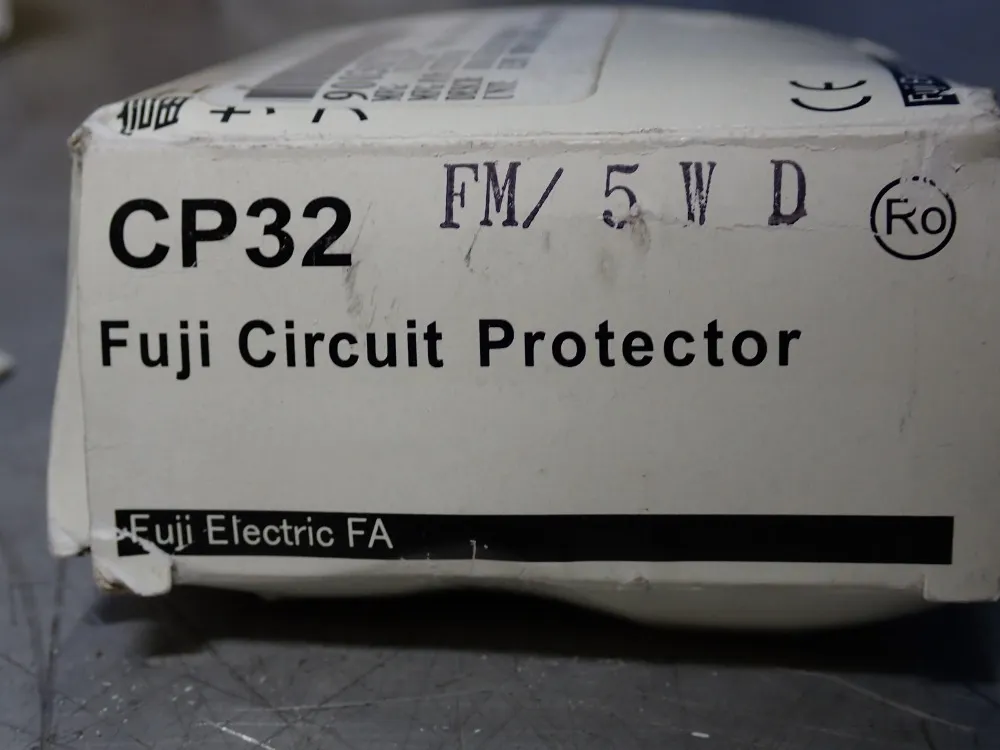 Fuji Electric Miniature Circuit Breaker - Cp32fm
