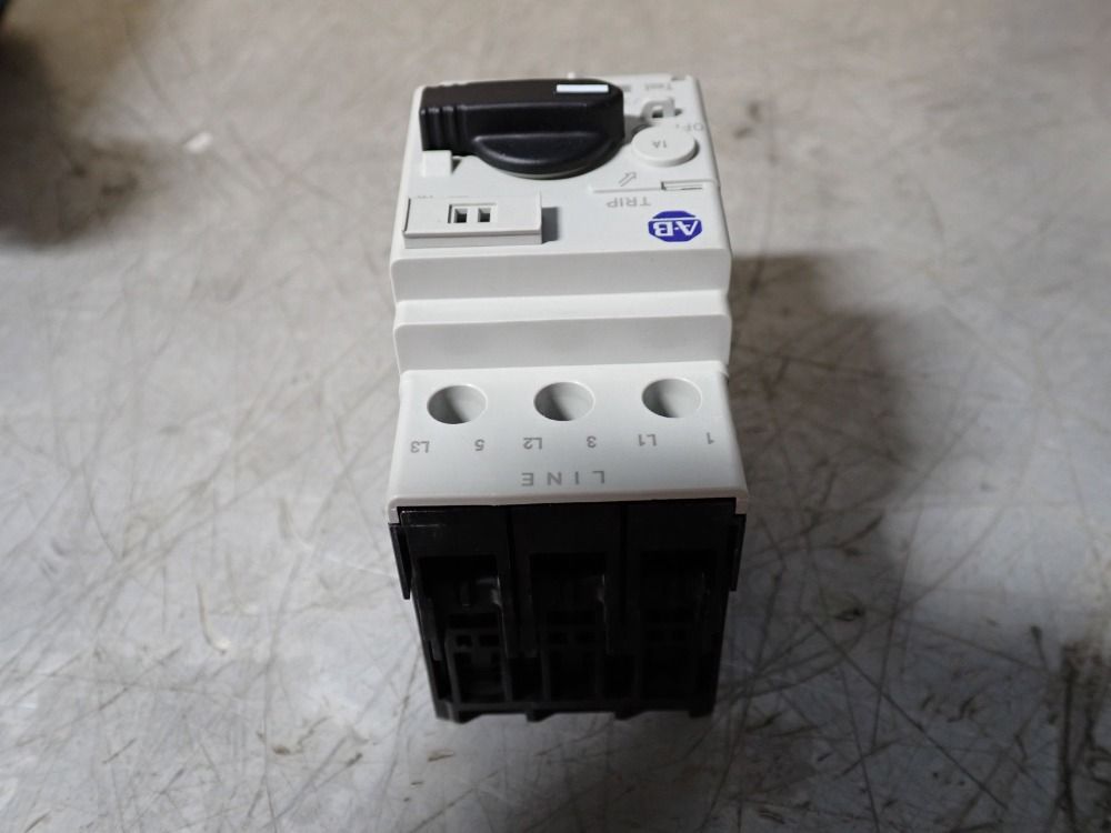 Allen-bradley Circuit Breaker - 140u-d6d3-b10