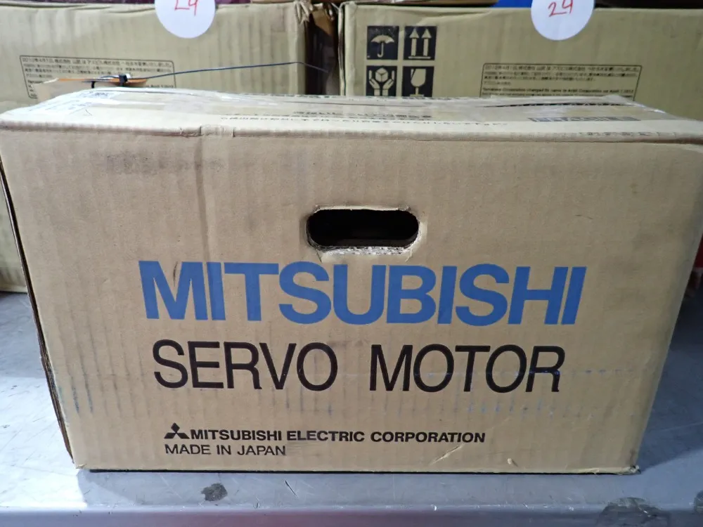 Mitsubishi 200 Hz Ac Servo Motor - Hf154bs