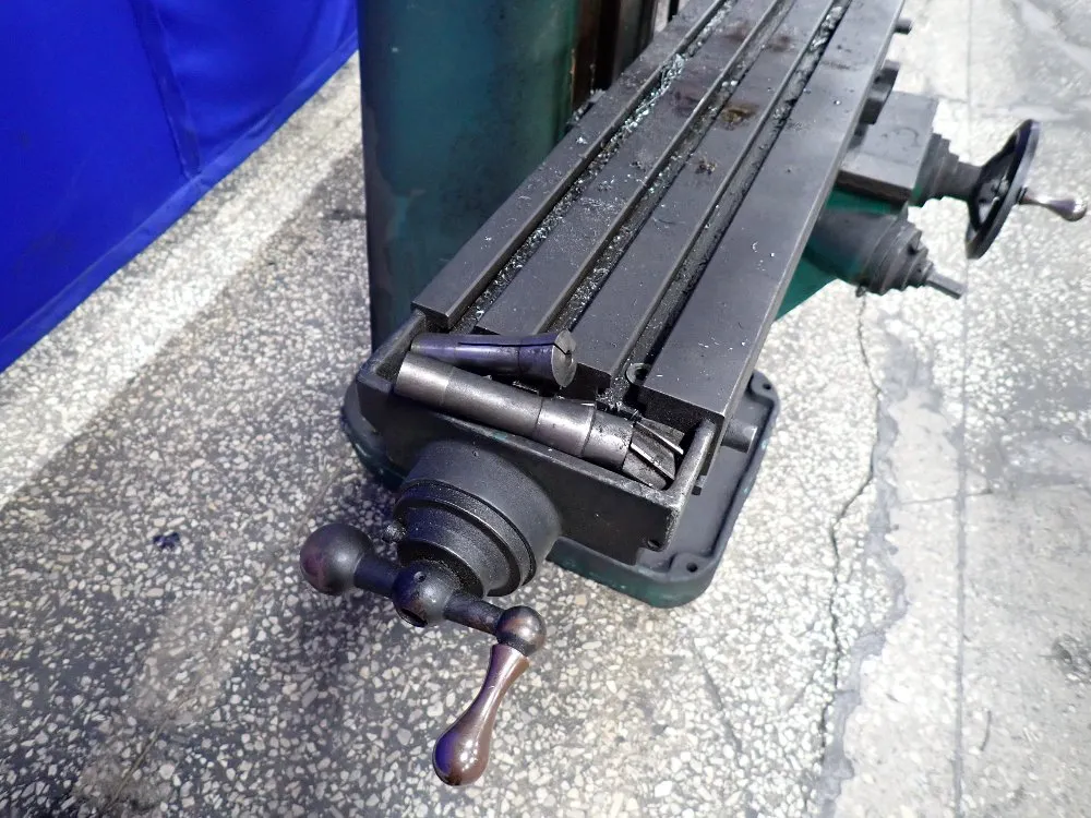 Powermatic 8" X 32" Vertical Mill - Mvn