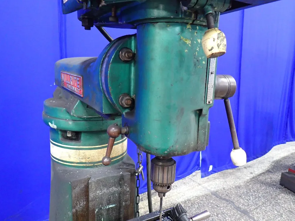 Powermatic 8" X 32" Vertical Mill - Mvn