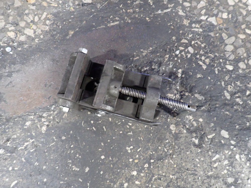 4" 4" Vise