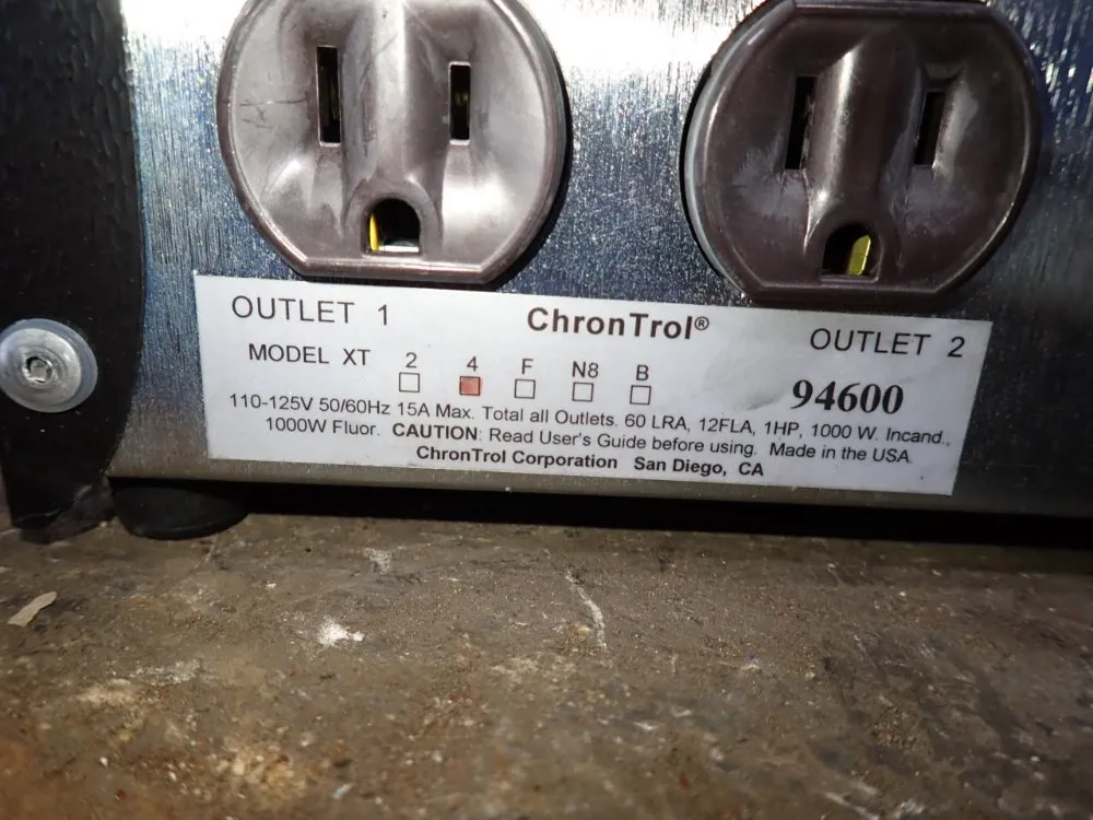 Chrontrol Corporation Electric Programmable Timer - Xt4