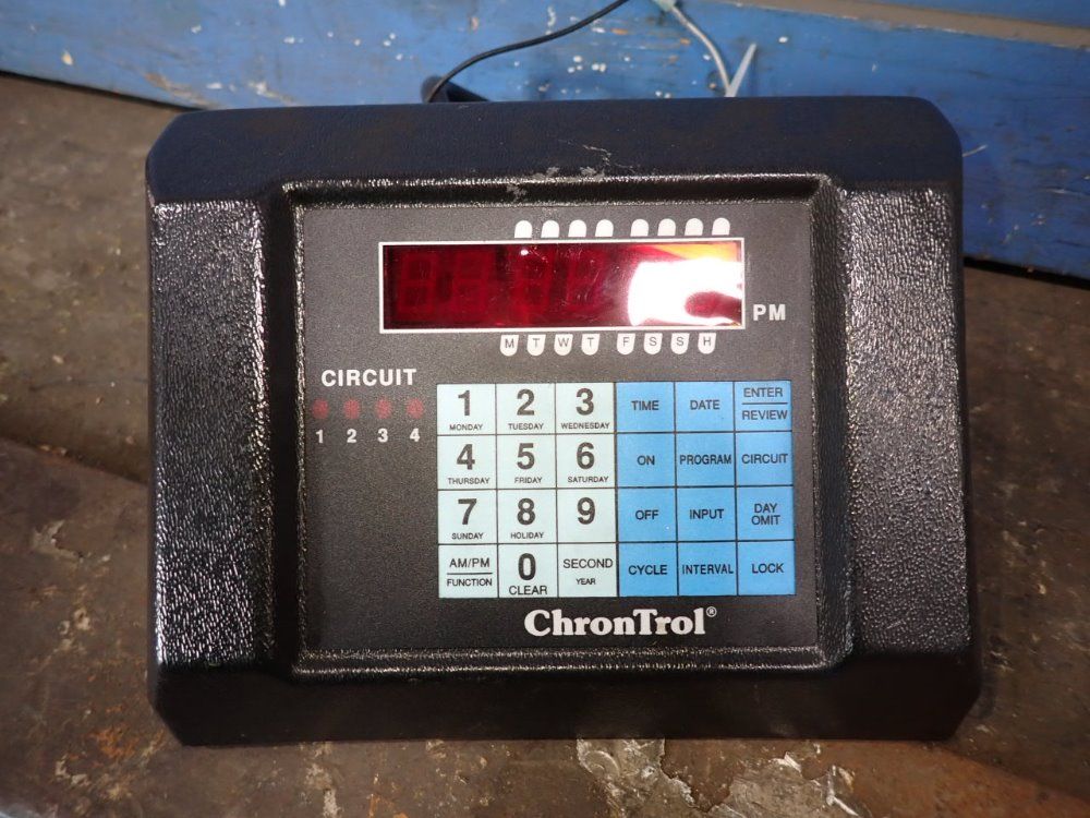 Chrontrol Corporation Electric Programmable Timer - Xt2s