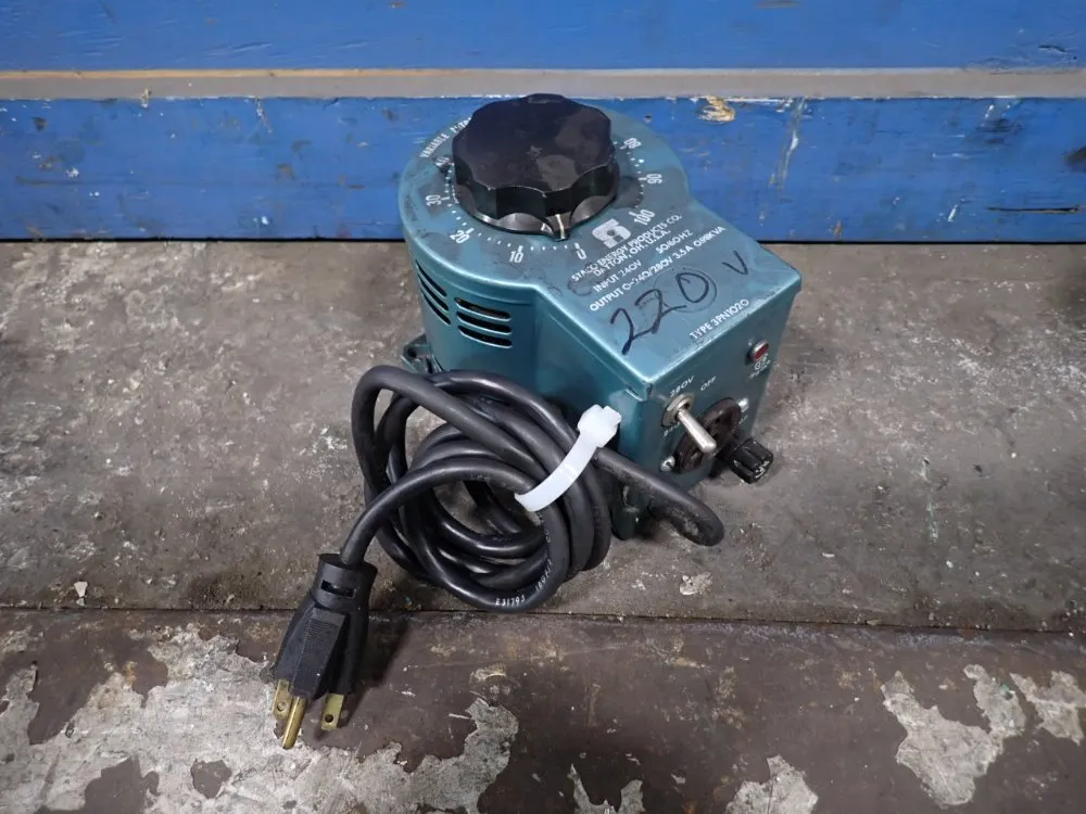 Staco Energy Products Co 0.98 Kva Autotransformer - 3pn1020